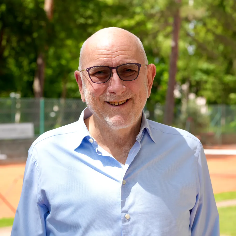 Stefan Schwarz
